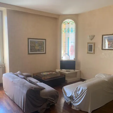Milizie Vintage Apartment